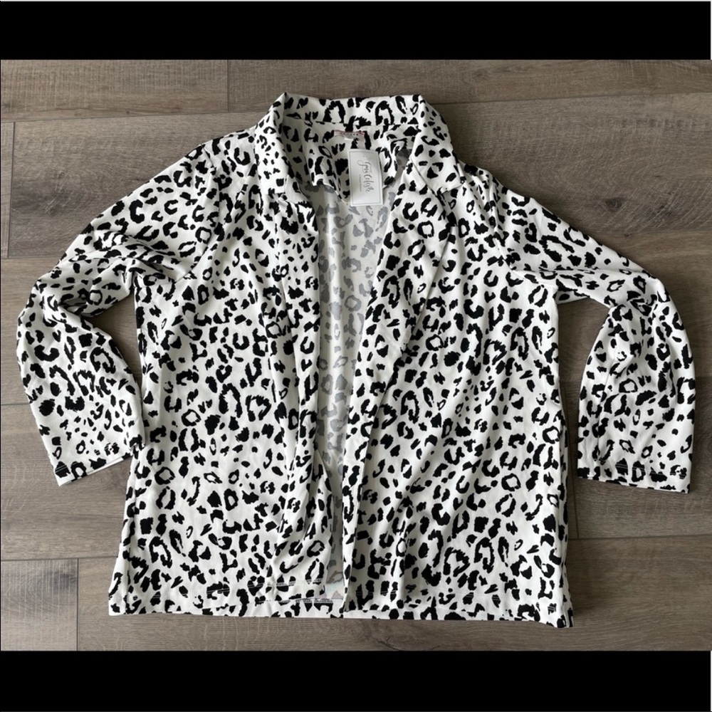 Andrée By Unit Animal Print Lightweight Open Front Jacket Blazer Size 3X
